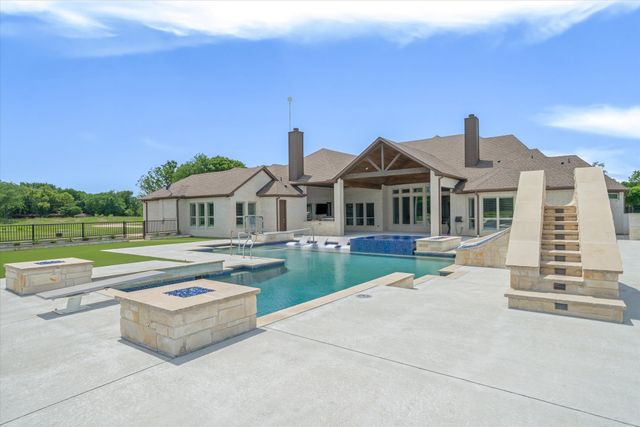 900 VZ County Road 3414, Wills Point, TX 75169