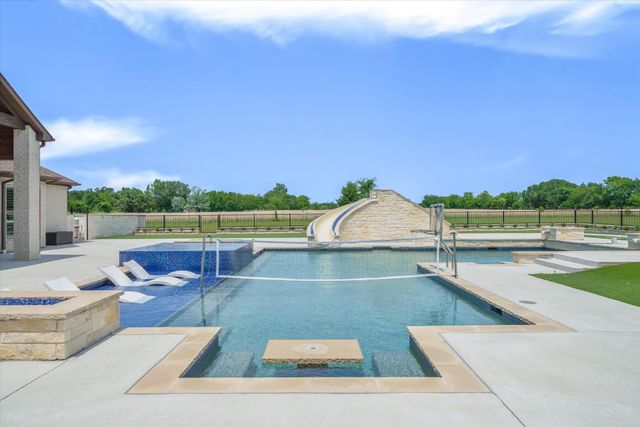 900 VZ County Road 3414, Wills Point, TX 75169
