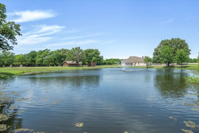 900 VZ County Road 3414, Wills Point, TX 75169