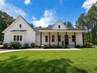 952 W Price Creek Road, Talking Rock, GA 30175