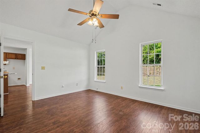 1910 Olsen Lane, Charlotte, NC 28213