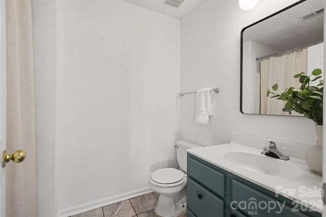 1910 Olsen Lane, Charlotte, NC 28213