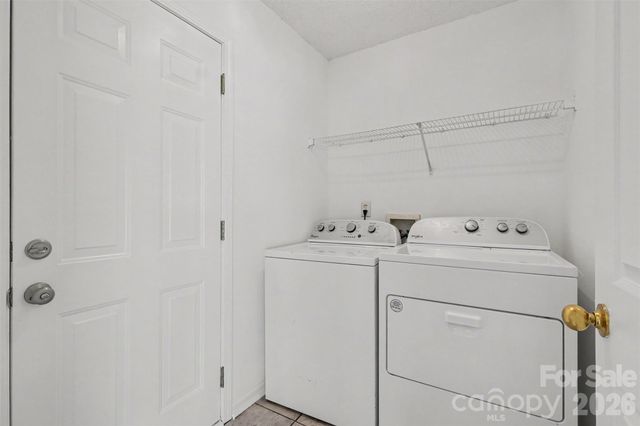 1910 Olsen Lane, Charlotte, NC 28213