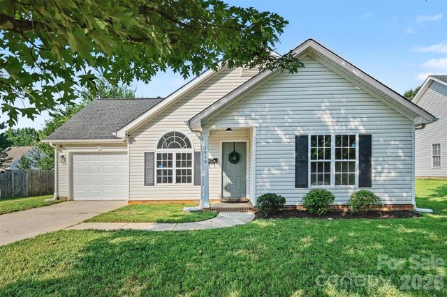 1910 Olsen Lane, Charlotte, NC 28213