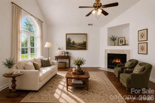 1910 Olsen Lane, Charlotte, NC 28213