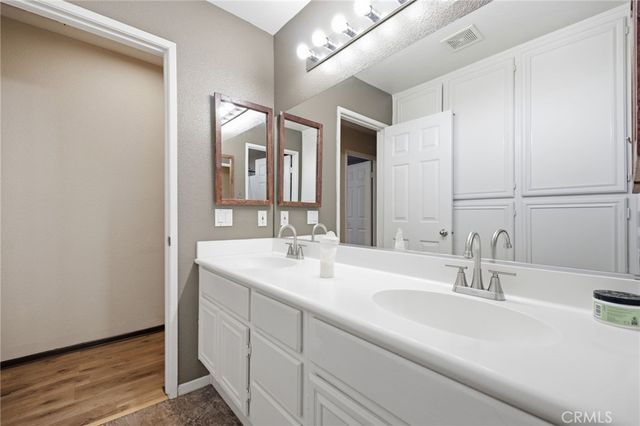 10 Villa Valtelena, Lake Elsinore, CA 92532