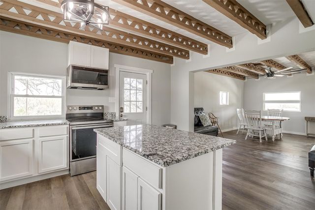 599 Private Road 3630, Springtown, TX 76020