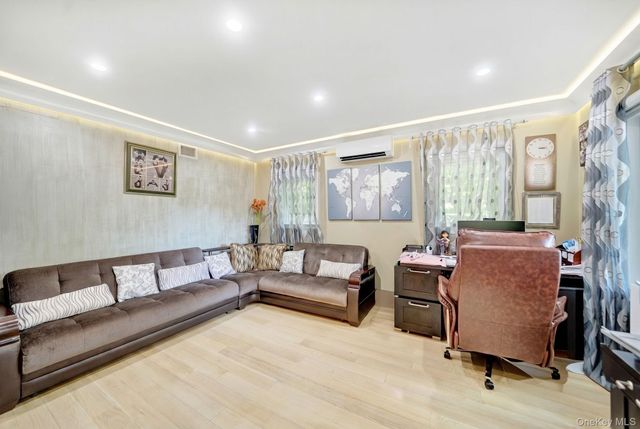180-15 Aberdeen Road, Jamaica Estates, NY 11432