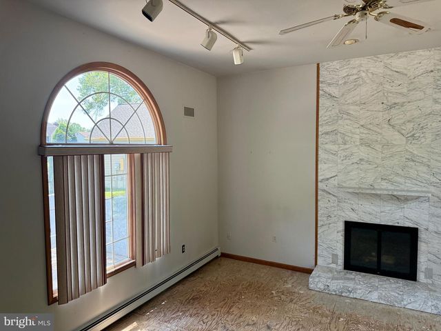 123 WINDING WAY, Hammonton, NJ 08037