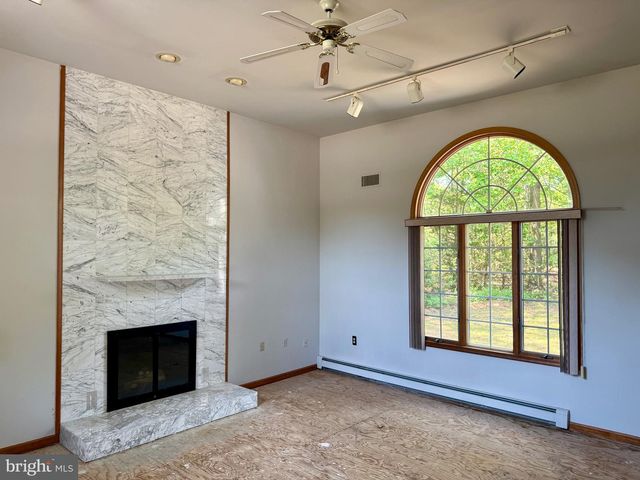 123 WINDING WAY, Hammonton, NJ 08037