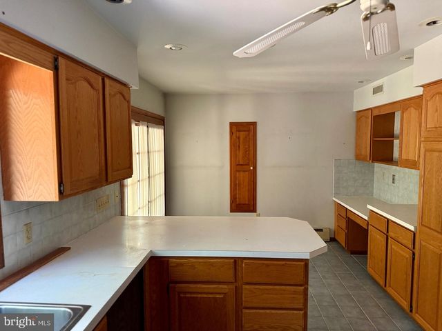 123 WINDING WAY, Hammonton, NJ 08037