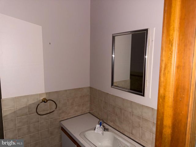 123 WINDING WAY, Hammonton, NJ 08037