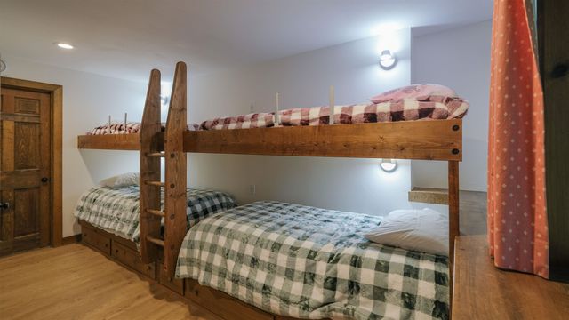 78 Coopers Trace, Plymouth, VT 05056
