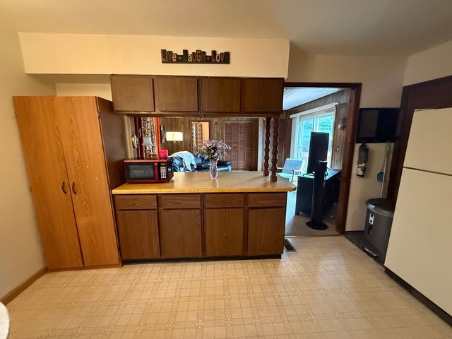 2310 Jethro Avenue, Zion, IL 60099