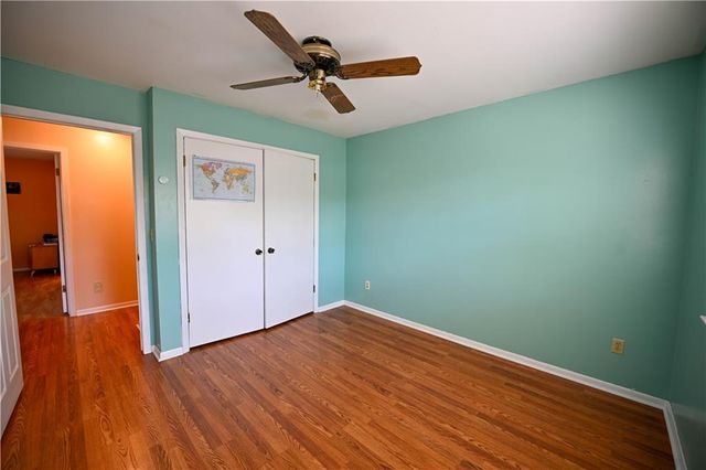 909 Tam O'Shanter Street, Kansas City, MO 64145