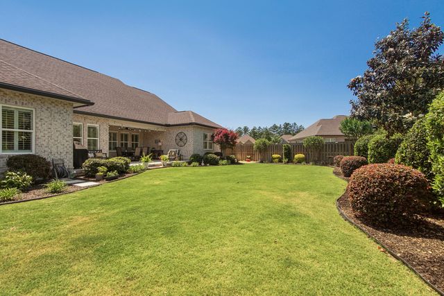 77 Meadow Lake Drive, Freeport, FL 32439