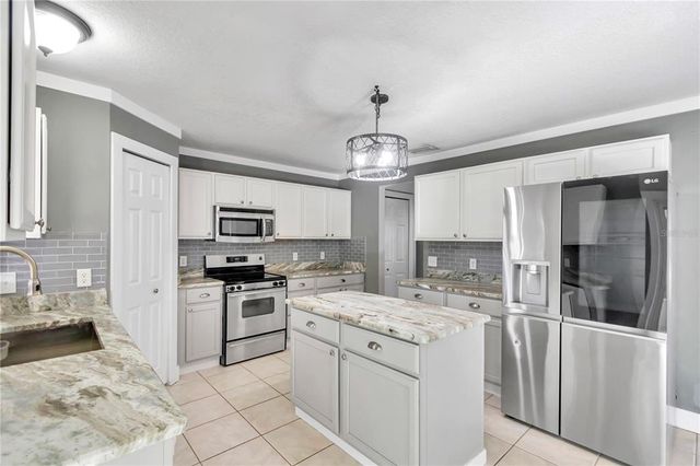 2718 SE 45TH AVENUE, Ocala, FL 34480