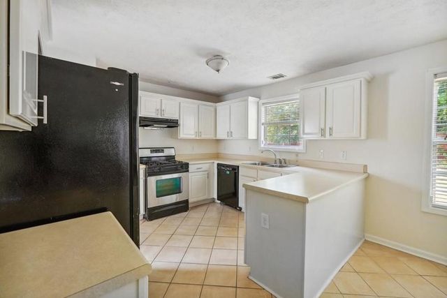 4255 Old House Drive, Conley, GA 30288