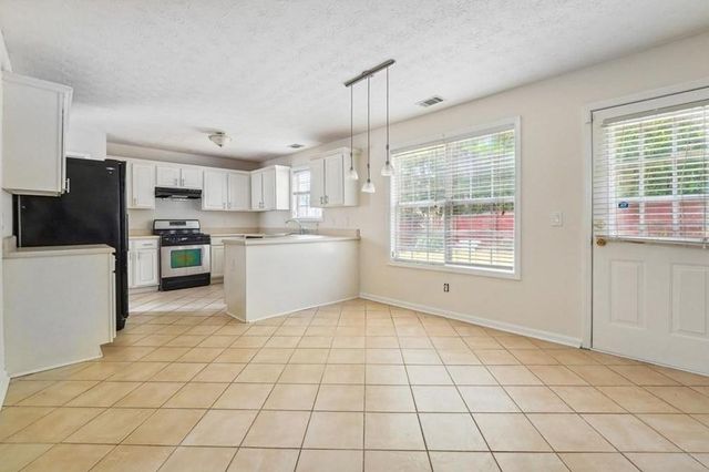 4255 Old House Drive, Conley, GA 30288