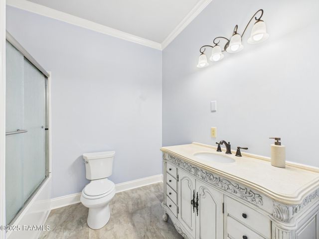 523 Esplanade Drive, Lafayette, LA 70508