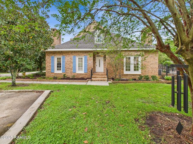 523 Esplanade Drive, Lafayette, LA 70508