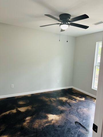 830 South Holland St, Slocomb, AL 36375