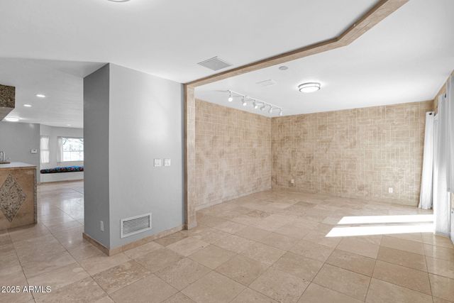 44426 N 20TH Street N, New River, AZ 85087