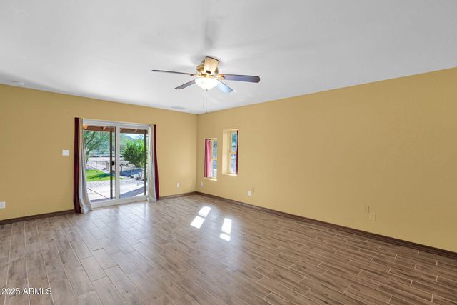 44426 N 20TH Street N, New River, AZ 85087