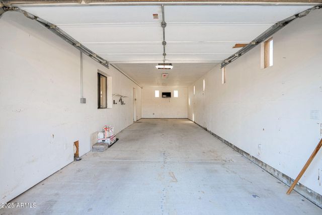 44426 N 20TH Street N, New River, AZ 85087