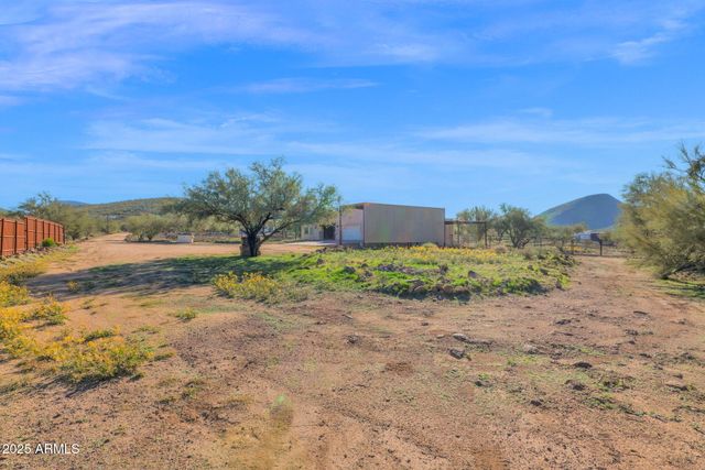 44426 N 20TH Street N, New River, AZ 85087