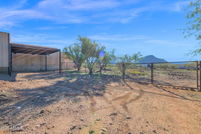 44426 N 20TH Street N, New River, AZ 85087