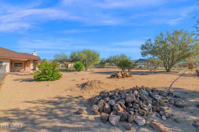 44426 N 20TH Street N, New River, AZ 85087