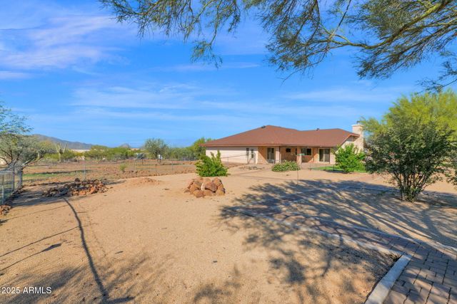 44426 N 20TH Street N, New River, AZ 85087