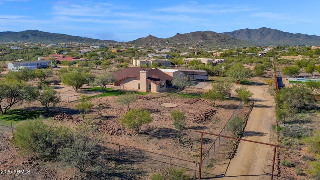 44426 N 20TH Street N, New River, AZ 85087