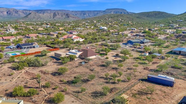 44426 N 20TH Street N, New River, AZ 85087