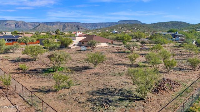 44426 N 20TH Street N, New River, AZ 85087