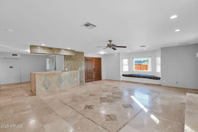 44426 N 20TH Street N, New River, AZ 85087