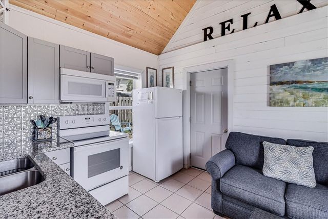 134 N Alister St 4, Port Aransas, TX 78373