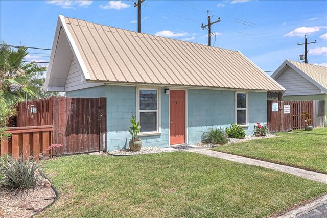 134 N Alister St 4, Port Aransas, TX 78373