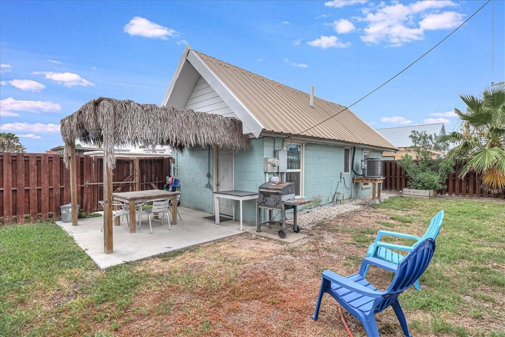 134 N Alister St 4, Port Aransas, TX 78373