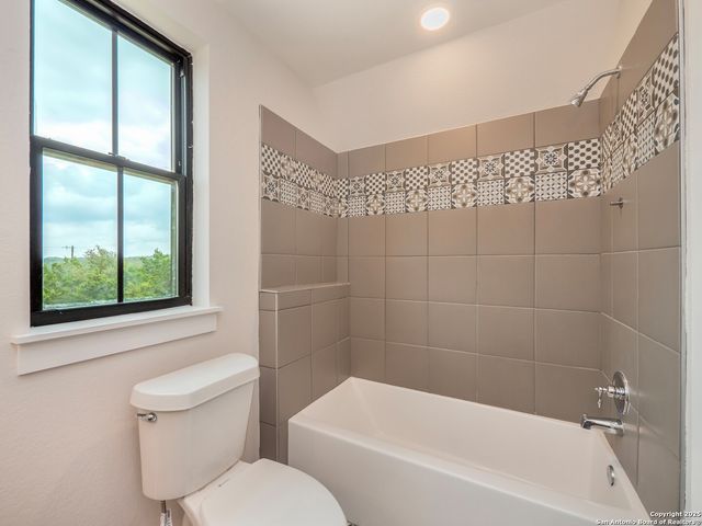 1658 Hilltop Ridge, New Braunfels, TX 78132