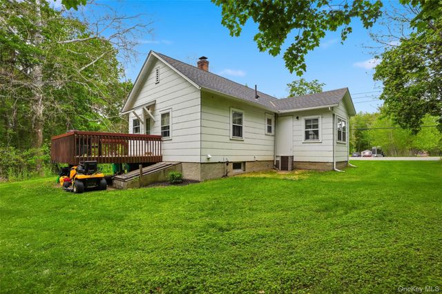 658 Route 216, Poughquag, NY 12570