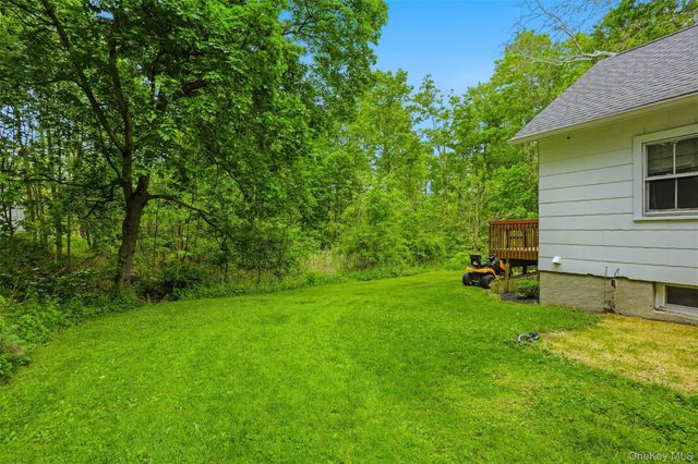 658 Route 216, Poughquag, NY 12570