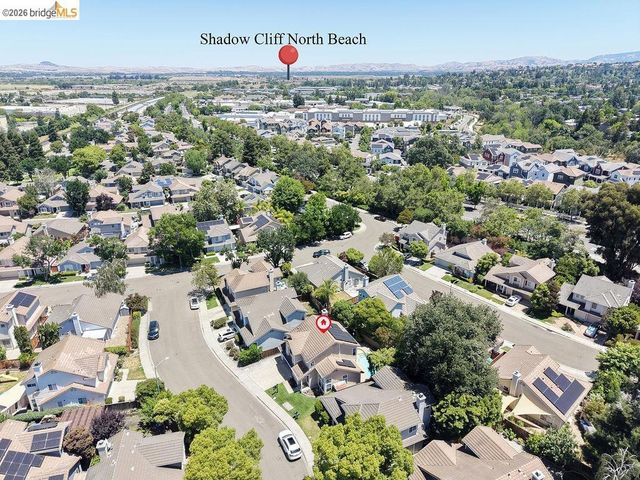 150 Trenton Cir, Pleasanton, CA 94566