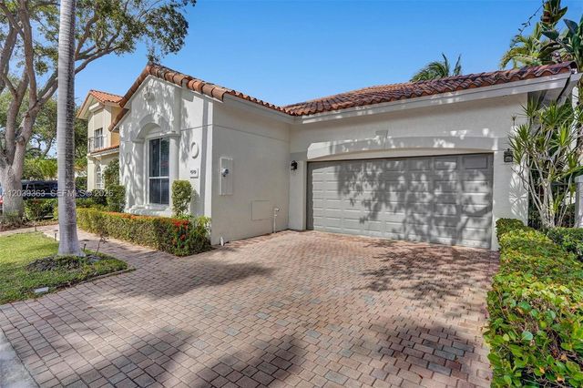 1529 Shoreline Way 1529, Hollywood, FL 33019