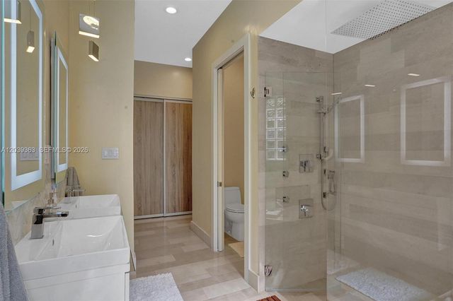 1529 Shoreline Way 1529, Hollywood, FL 33019