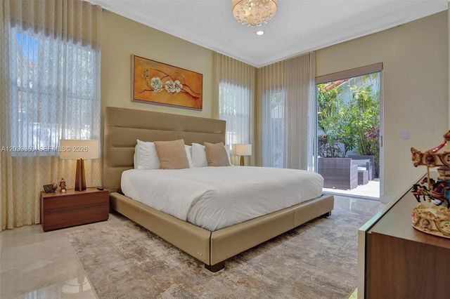1529 Shoreline Way 1529, Hollywood, FL 33019