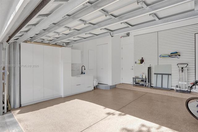 1529 Shoreline Way 1529, Hollywood, FL 33019
