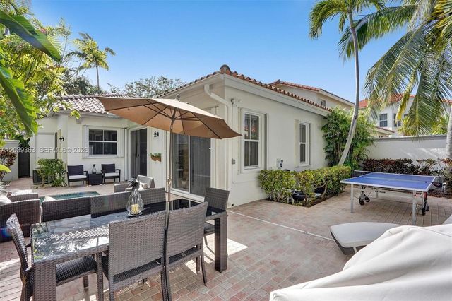 1529 Shoreline Way 1529, Hollywood, FL 33019