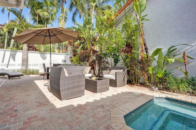 1529 Shoreline Way 1529, Hollywood, FL 33019